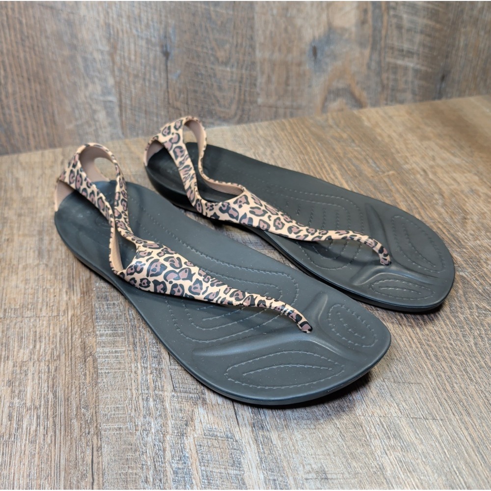 CROCS Women's Size 10 Sexi Flip Flop Thong Serena Sandals Animal Print Leopard